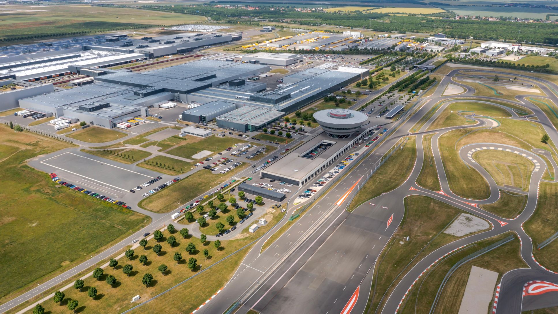 Leipzig plant, 2019, Porsche AG
