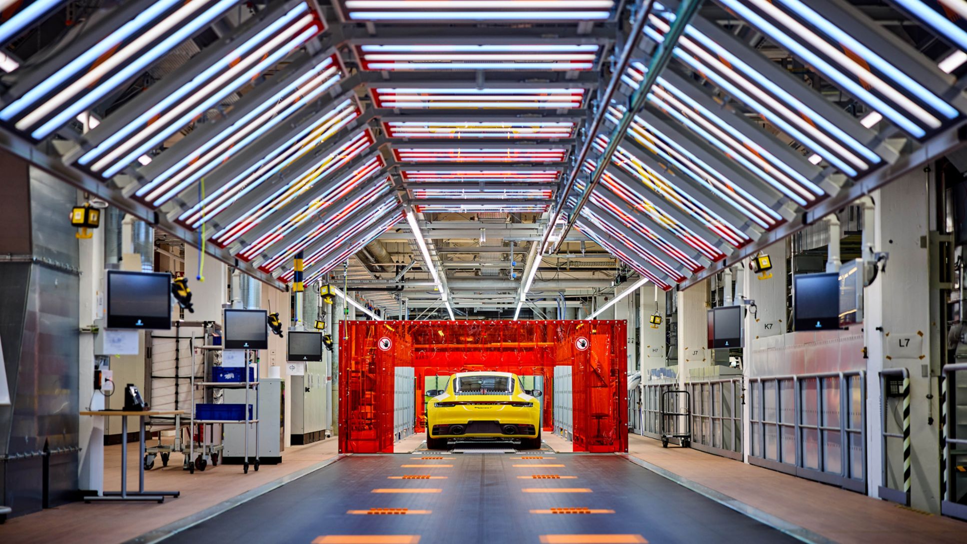 Factory Zuffenhausen, New Quality Inspection Area, 2023, Porsche AG