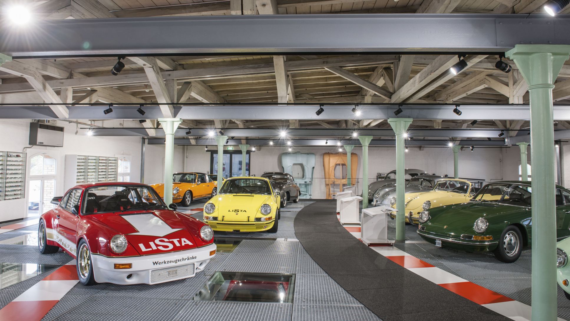 Museum autobau, 2017, Porsche AG