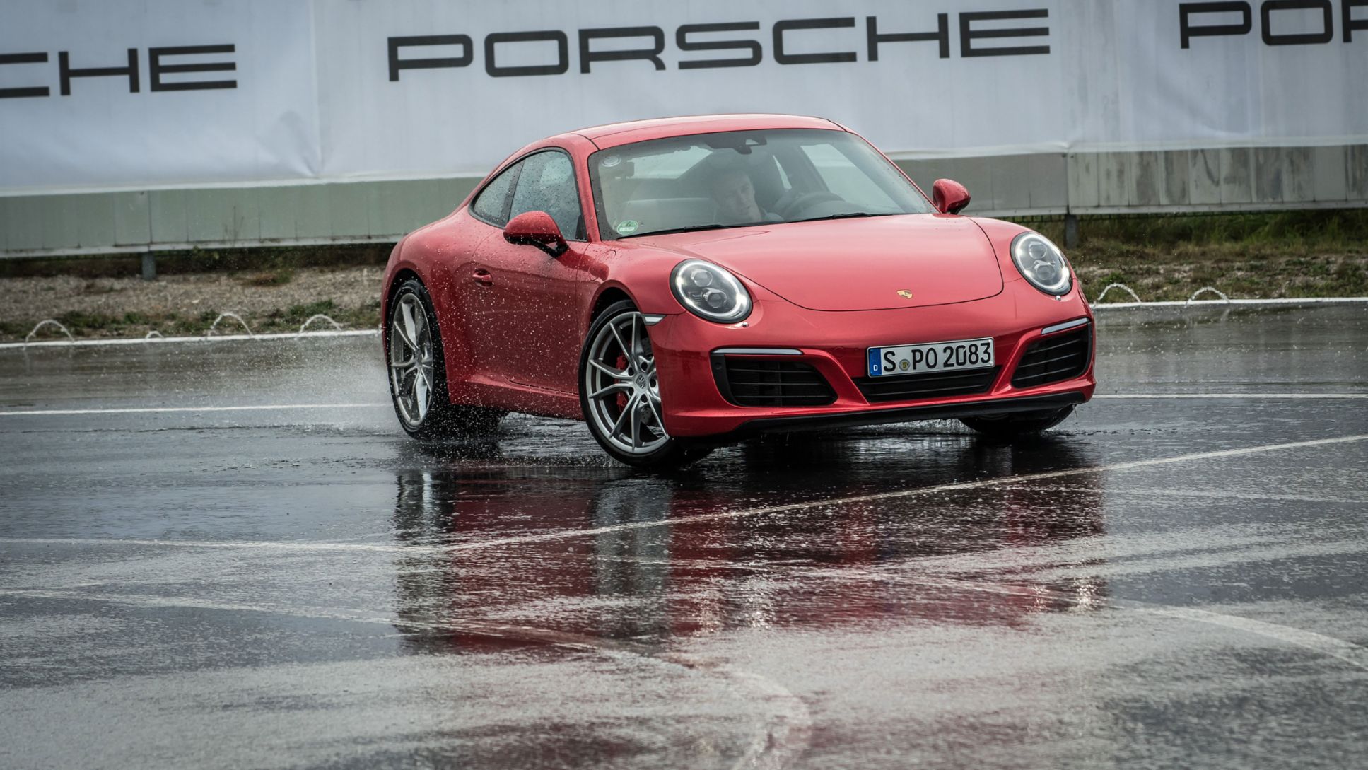 911 Carrera 4, Porsche European Open Driving Experience, 2016, Porsche AG