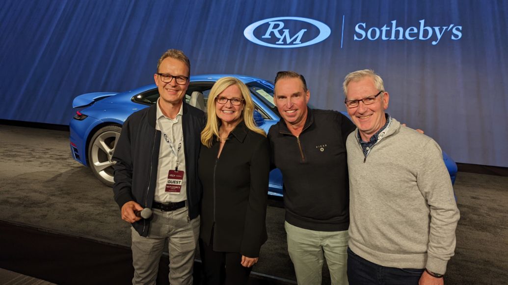 Kjell Gruner, President and CEO of Porsche Cars North America, Inc., Bonnie Hunt, the voice of Sally Carrera, Jay Ward, Creative Director of Franchise at Pixar Animation Studios, Bob Pauley, Production Designer for Cars, l-r, 911 Sally Special, Monterey, USA, 2022, PCNA