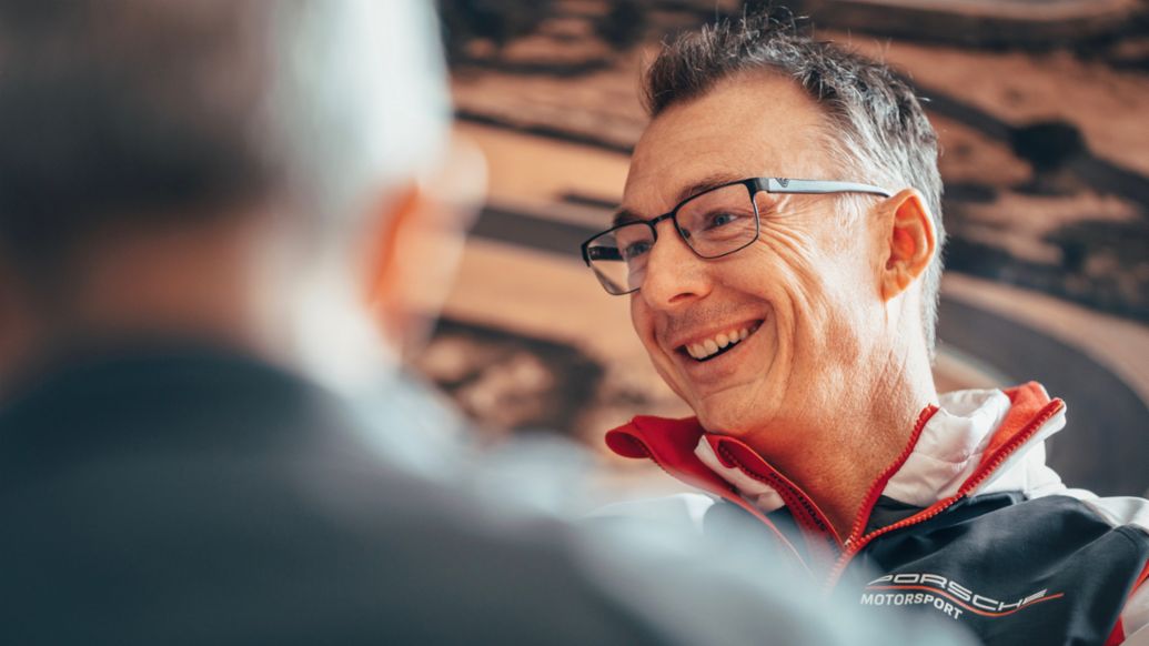 Amiel Lindesay, Director de Equipo, 2019, Porsche AG