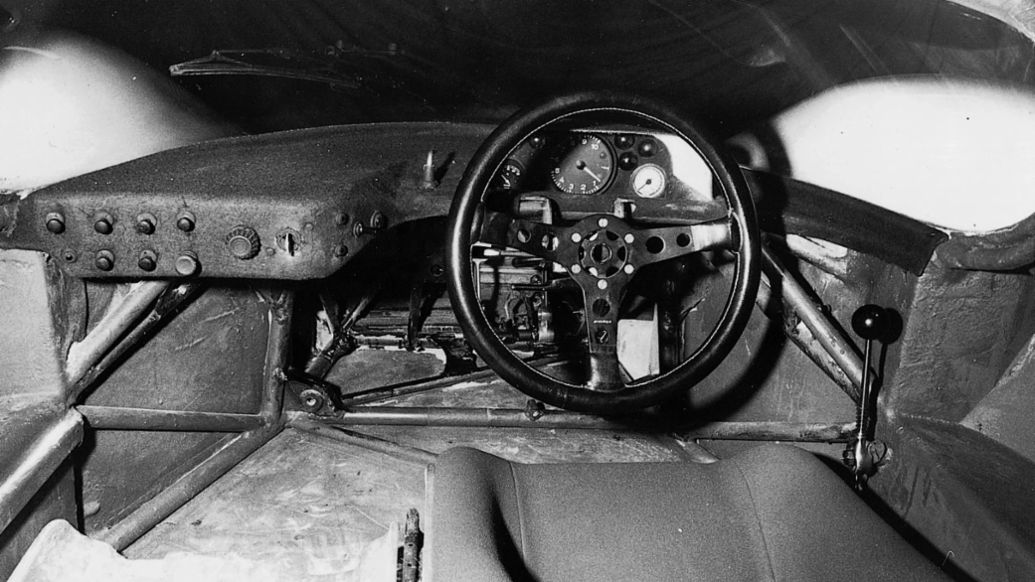 Steering wheel of the 917 (1970s), Porsche AG