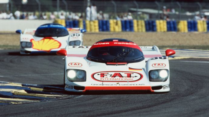 Hurley Haywood, Yannick Dalmas y Mauro Baldi, ganadores absolutos con un Porsche 962 de las 24 Horas de Le Mans 1994, Porsche AG