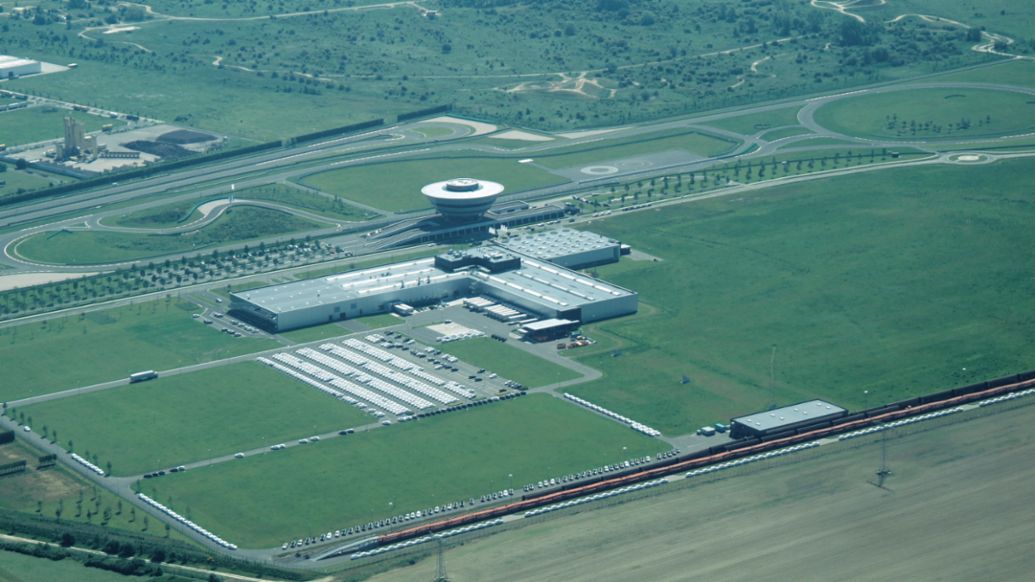Leipzig plant, 2002, Porsche AG