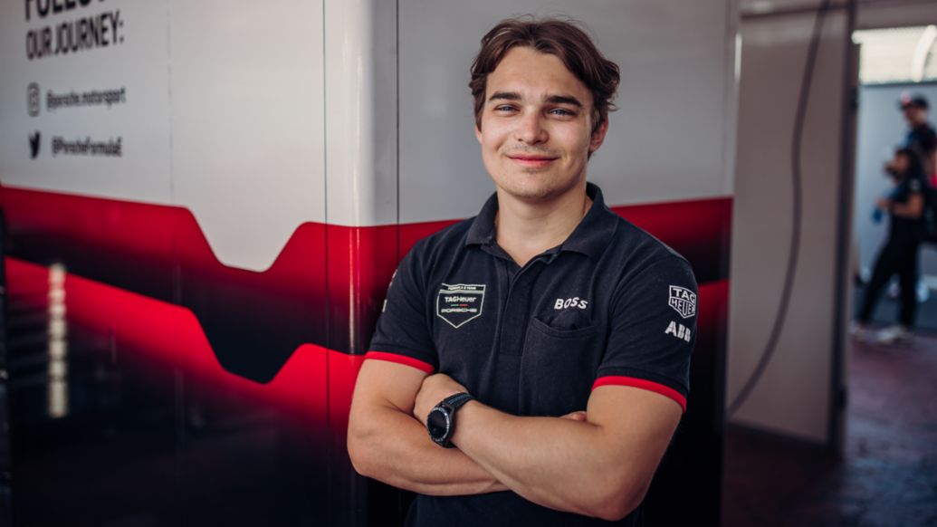 David Beckmann, test and reserve driver for the TAG Heuer Porsche Formula E Team, 2023, Porsche AG