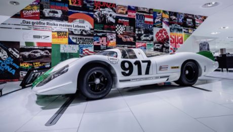 “速度的色彩 —— 保时捷 917 车型 50 周年”特别展览