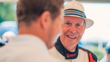 Porsche congratulates Richard Attwood on his 80th birthday