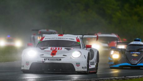 Rain mayhem robs Porsche of hopes to claim first IMSA win of the season