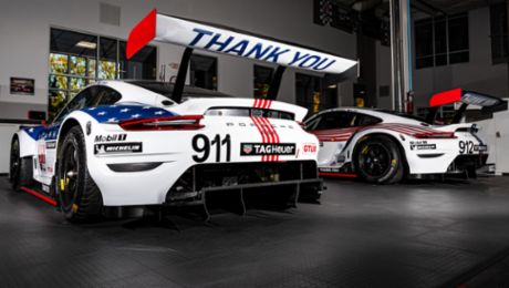 Both works-run Porsche 911 RSR fly the flag at Sebring
