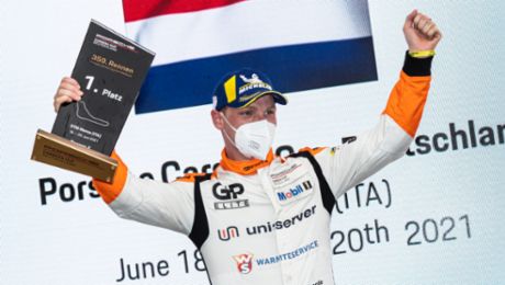 Fourth win and half-time champion – Larry ten Voorde celebrates in Monza