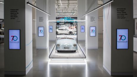 The “70 years of the Porsche sports car” exhibition