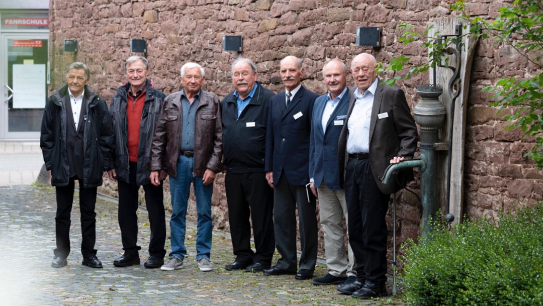 Hans Mezger, Gerhard Küchle, Roland Bemsel, Klaus Ziegler, Günter Steckkönig, Hermann Burst, Eugen Kolb, l-r, 2019, Porsche AG
