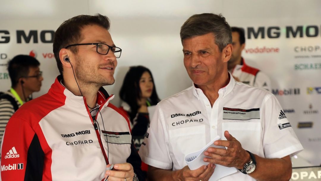 Andreas Seidl, Teamchef Porsche LMP Team, Fritz Enzinger, Vice President LMP1, l-r, WEC, Bahrain, 2017, Porsche AG