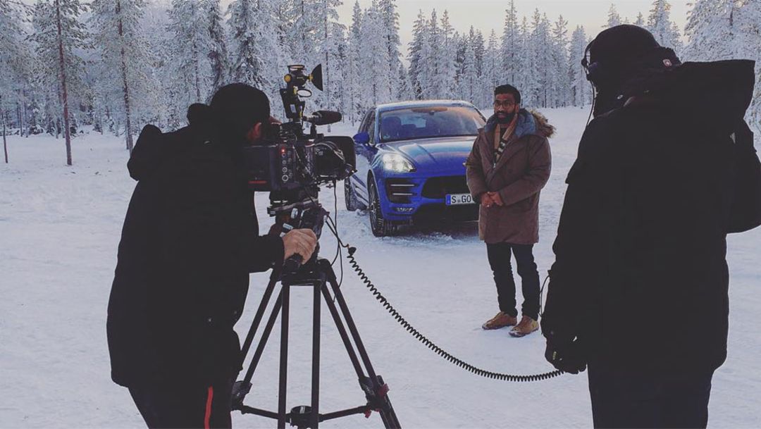 Journalist, Macan Turbo, Performance Package, winter driving event, Finland, 2016, Porsche AG