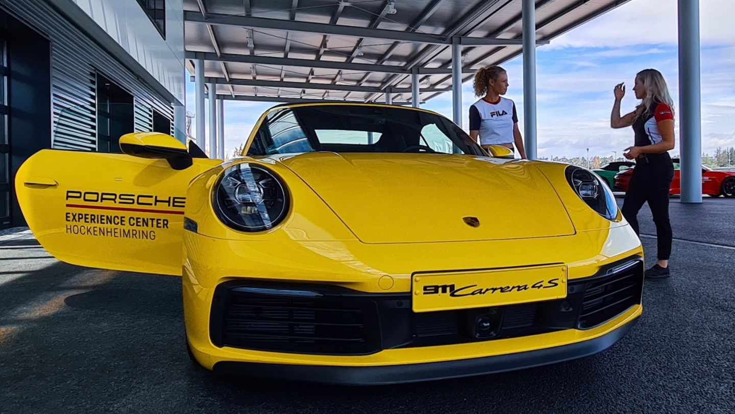 Laura Siegemund, 911 Carrera 4S Cabriolet, Porsche Experience Center Hockenheimring, 2020, Porsche AG