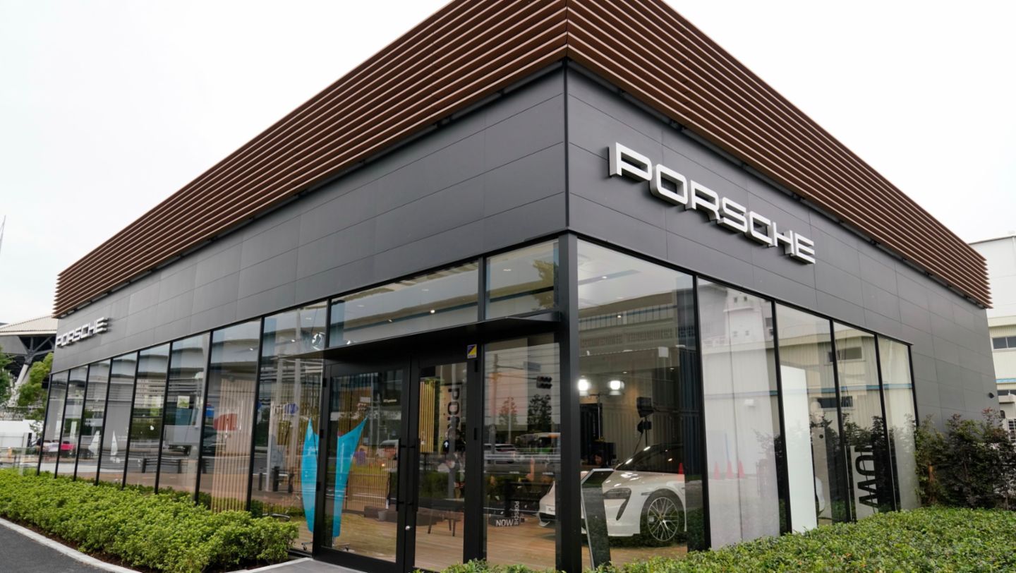 Porsche Sales Pop-up store, Tokyo, Japan, 2020, Porsche AG