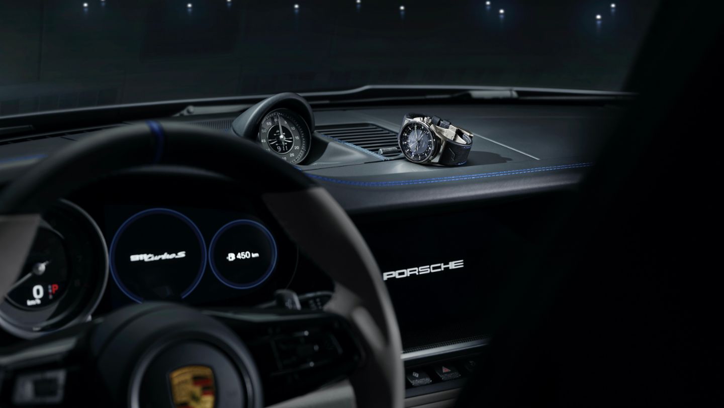 Special edition of the new 1919 Globetimer UTC timepiece, 911 Turbo S in limited edition "Duet", 2020, Porsche AG