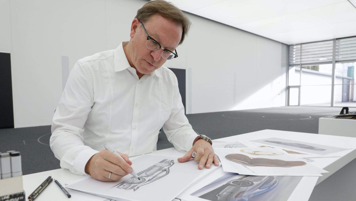 Grant Larson, Leiter Design Sonderprojekte Style Porsche, 2022, Porsche AG