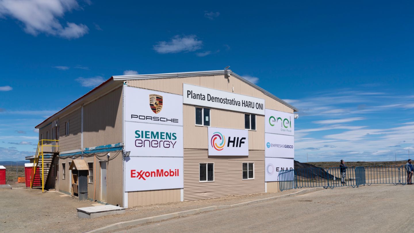 Haru Oni eFuels pilot plant, Punta Arenas, Chile, 2023, Porsche AG