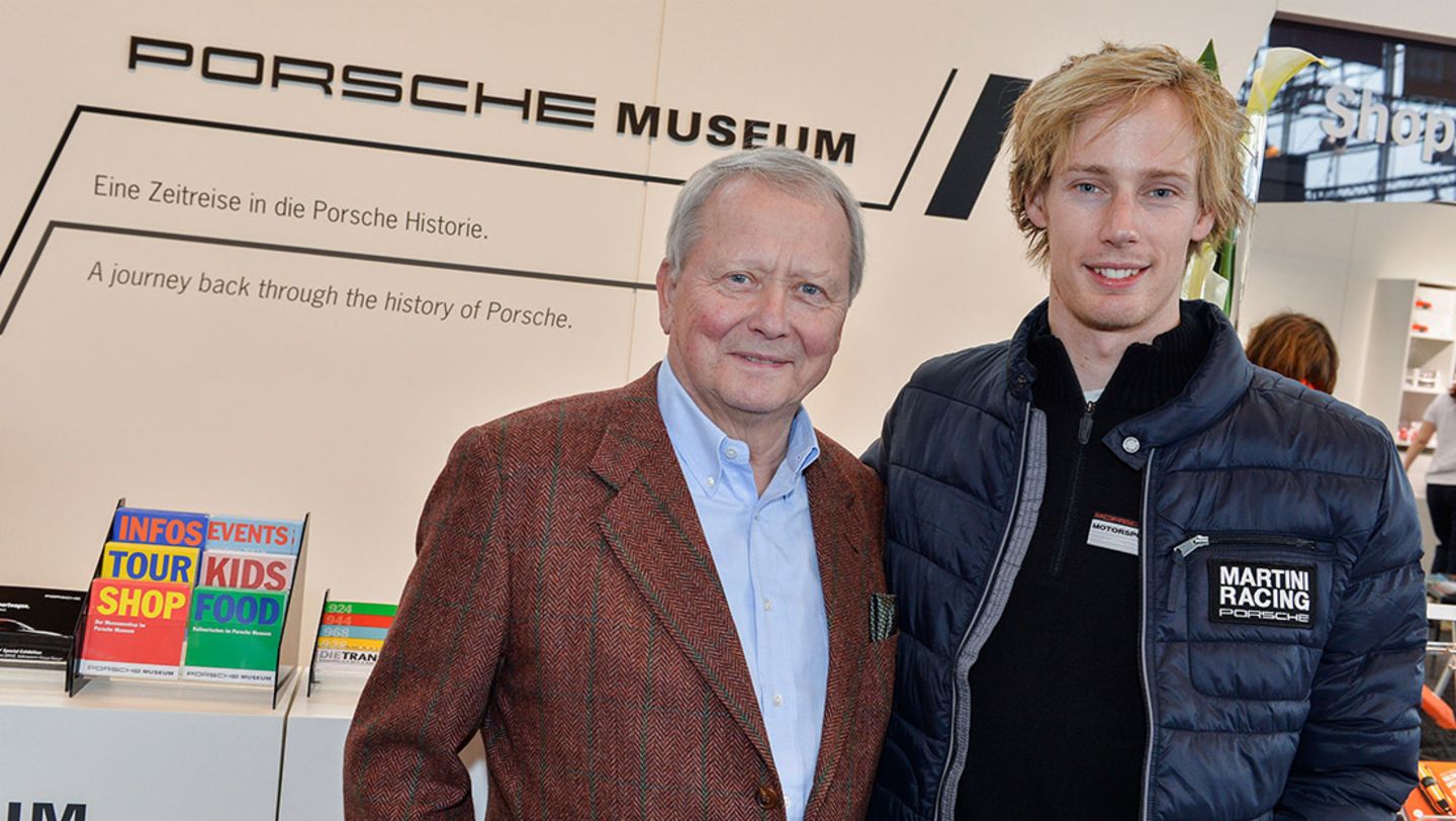 Dr. Wolfgang Porsche, Aufsichtsratsvorsitzender, Brendon Hartley, Werksfahrer, l-r, Retro Classics, Stuttgart, 2016, Porsche AG