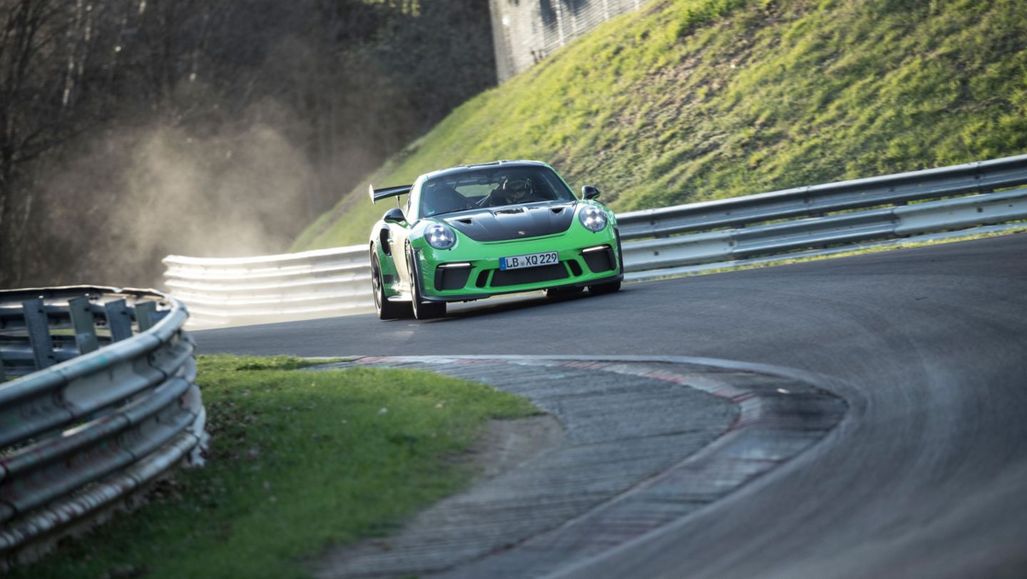 911 gt3 rs 在德国纽博格林北环赛道