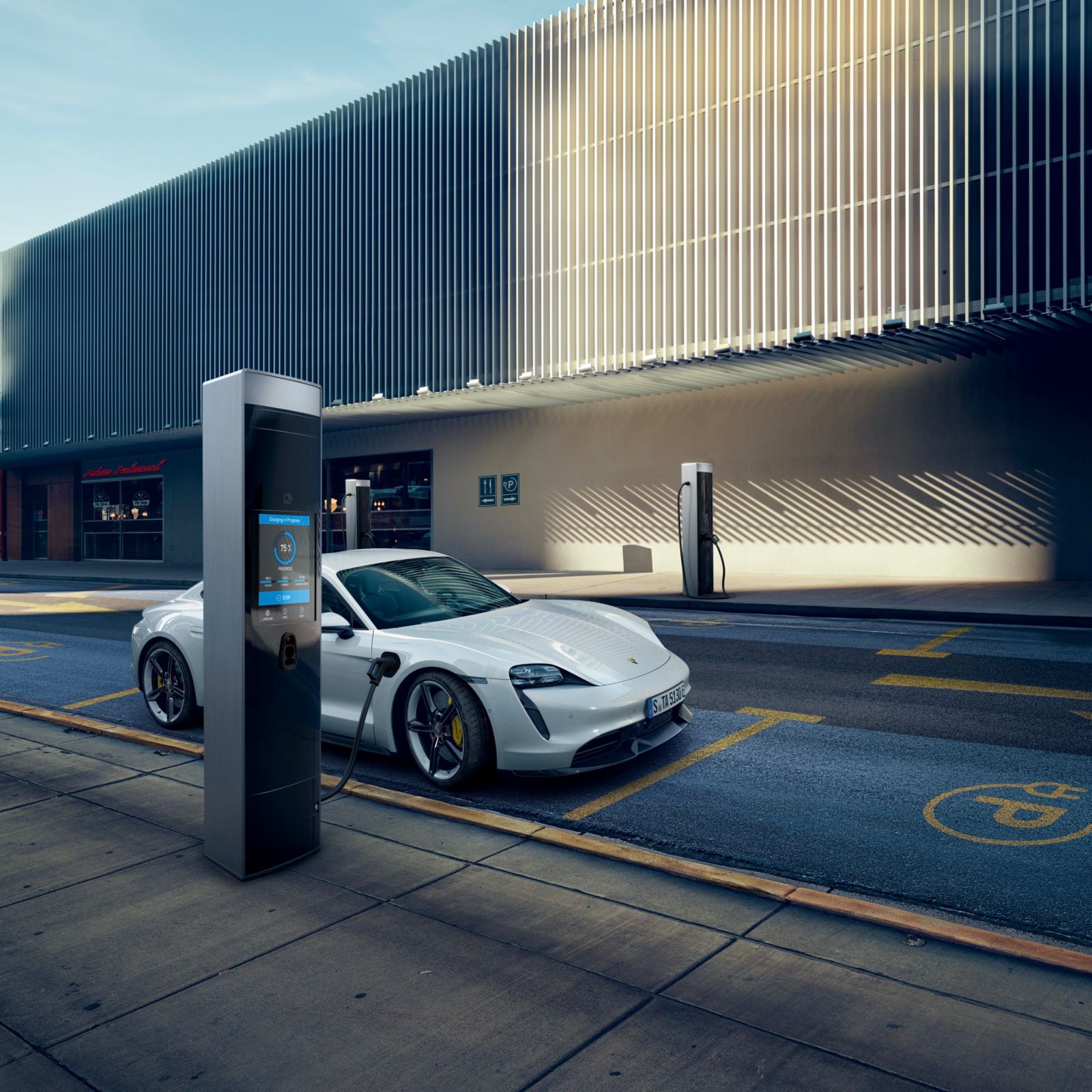 Expansion of the fast charging network, 2021, Porsche AG