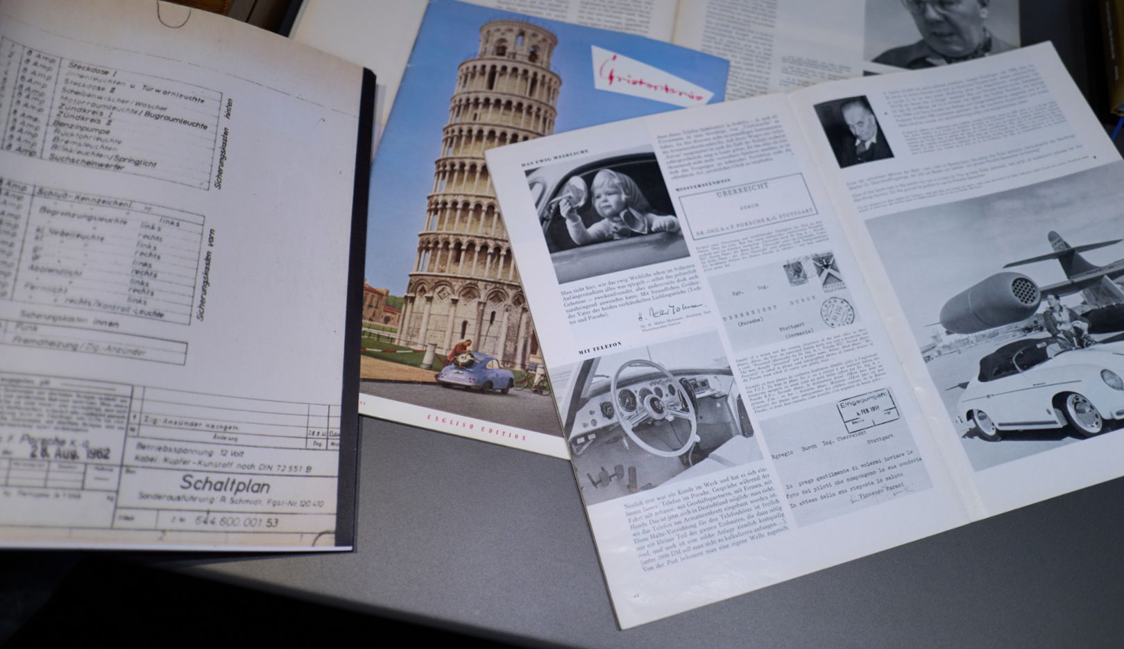 Edições históricas da Christophorus: embaixo à direita, um artigo sobre o 356 de Reinhard Schmidt, que agora pertence à Henk Spin.
