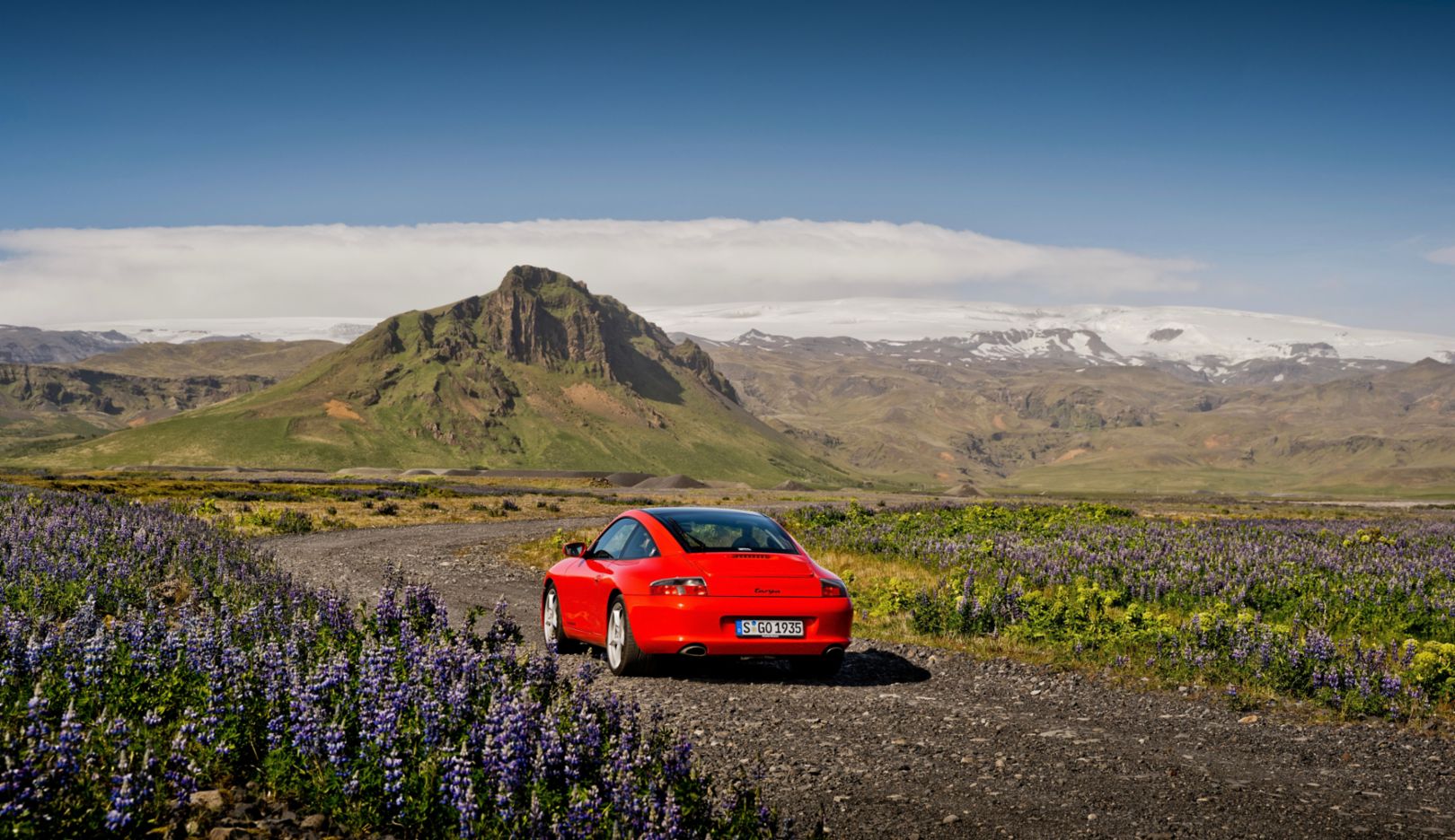 911 Targa (996) z dachem panoramicznym.