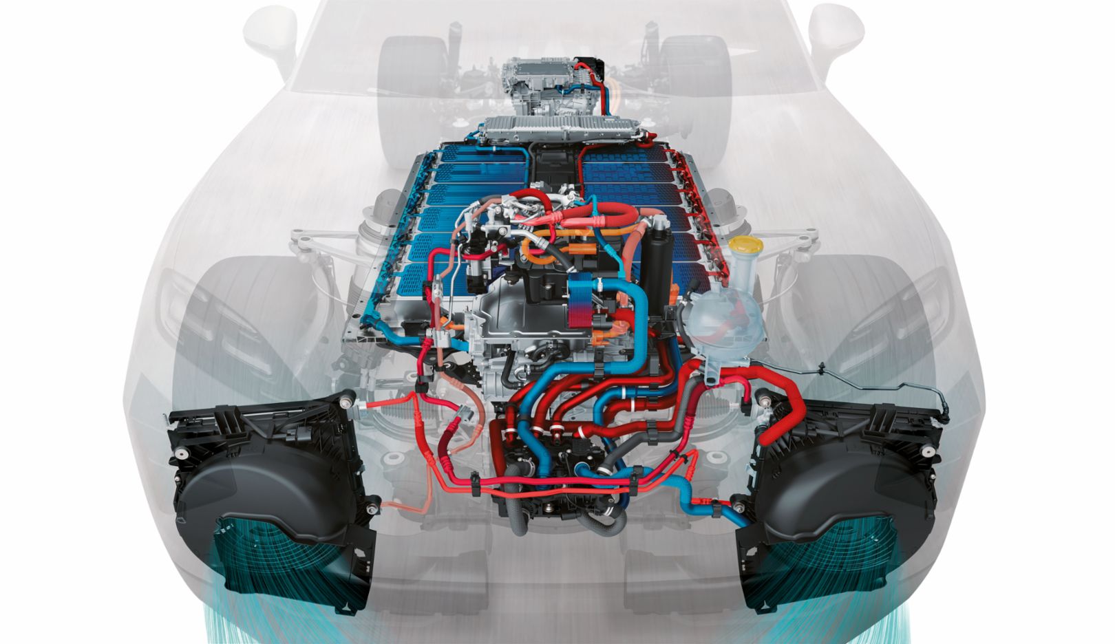 Klug gekühlt: Zwei Kühlplatten für jedes der sechs Batteriemodule kühlen oder erwärmen die Batterie von oben und unten, sodass sich das optimale Temperaturfenster effektiver erreichen lässt. Eingeleitet wird das Kühlmittel von der Beifahrerseite. Hier sind die Kühlkanäle zunächst gerade und parallel angeordnet, um einen schnellen Durchfluss zu gewährleisten. Richtung Fahrerseite verändert sich das Layout der Kanäle, sie verzweigen sich stärker. Dadurch verlängert sich die Kontaktzeit mit zunehmender Erwärmung des Kühlmittels. Porsche gelingt dadurch eine homogene Temperaturverteilung am gesamten Batterie-Pack. Im Kühlprozess kommen zudem Drucklüfter zum Einsatz, die einen speziellen Quiet-Charging-Modus besitzen. Diese arbeiten wesentlich effizienter als Sauglüfter.