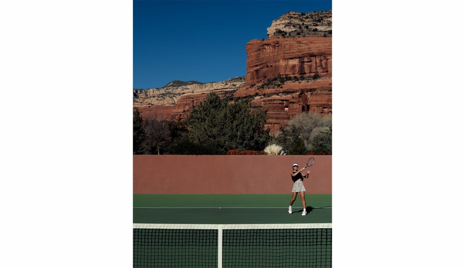 Personne ne s’étonnera que des joueuses professionnelles comme Bethanie Mattek-Sands, championne olympique et détentrice de neuf titres du Grand Chelem, viennent ici pour s’entraîner : dans les Red Rocks de Sedona règne un calme qui fait défaut dans l’ambiance agitée des tournois de tennis. « Ce court dans l’Arizona est un lieu spirituel », déclare Radka Leitmeritz. « On ressent beaucoup d’énergie à Sedona. Les rochers sont magnifiques. La nuit, le ciel étoilé est d’une beauté indescriptible. » 