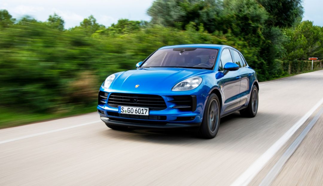 Porsche Pilots U S Online Car Sales For First Time