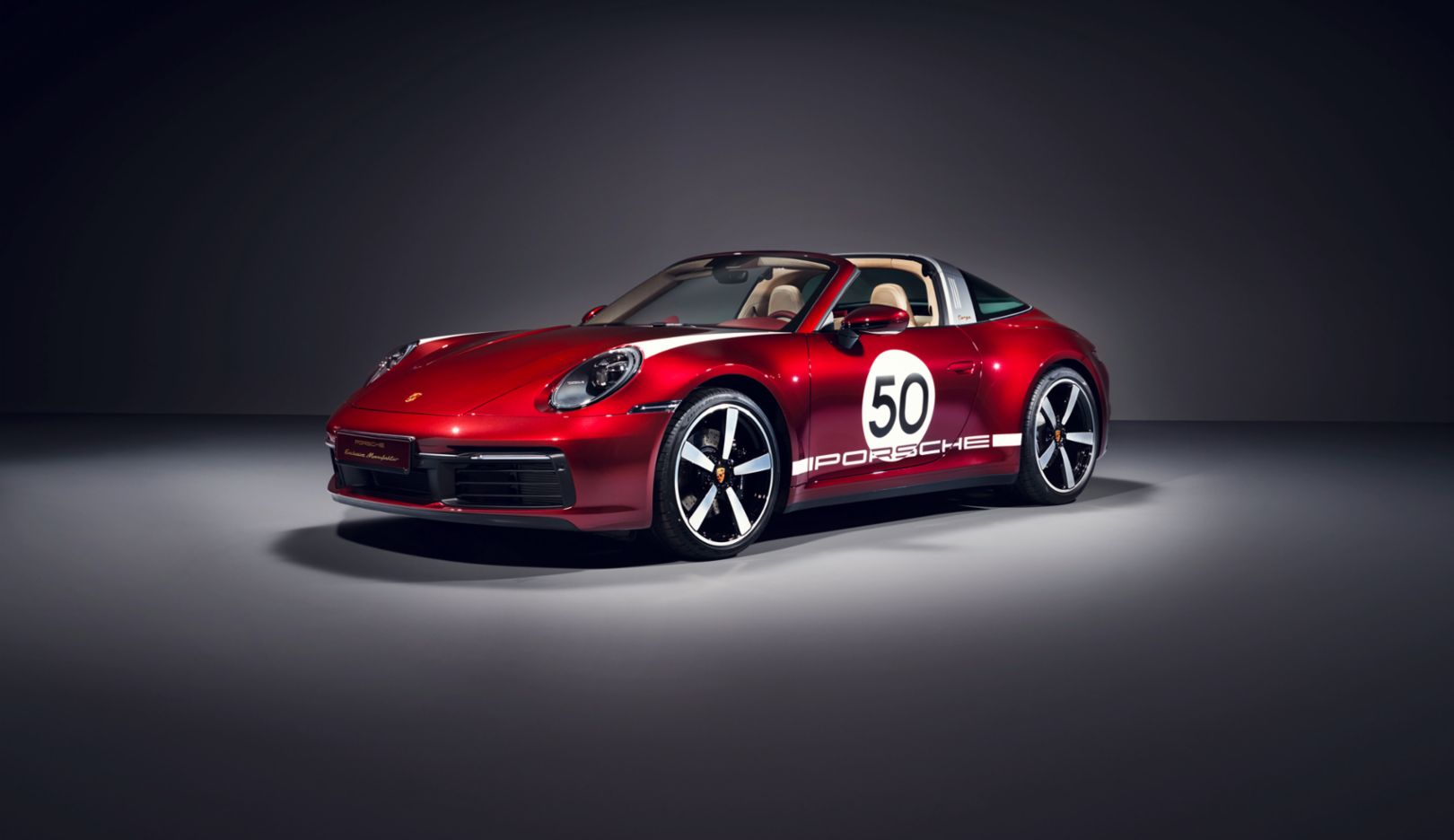 Virtual World Premiere: The new Porsche 911 Targa