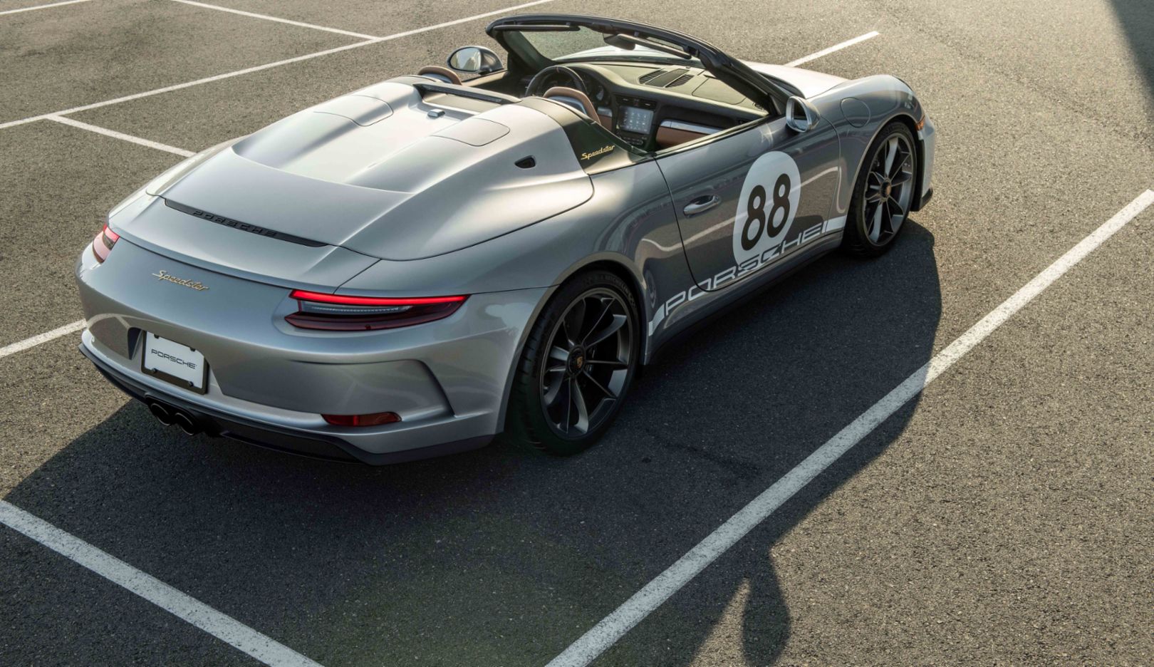 Porsche And Rm Sotheby S To Auction Last 911 991 For Charitable