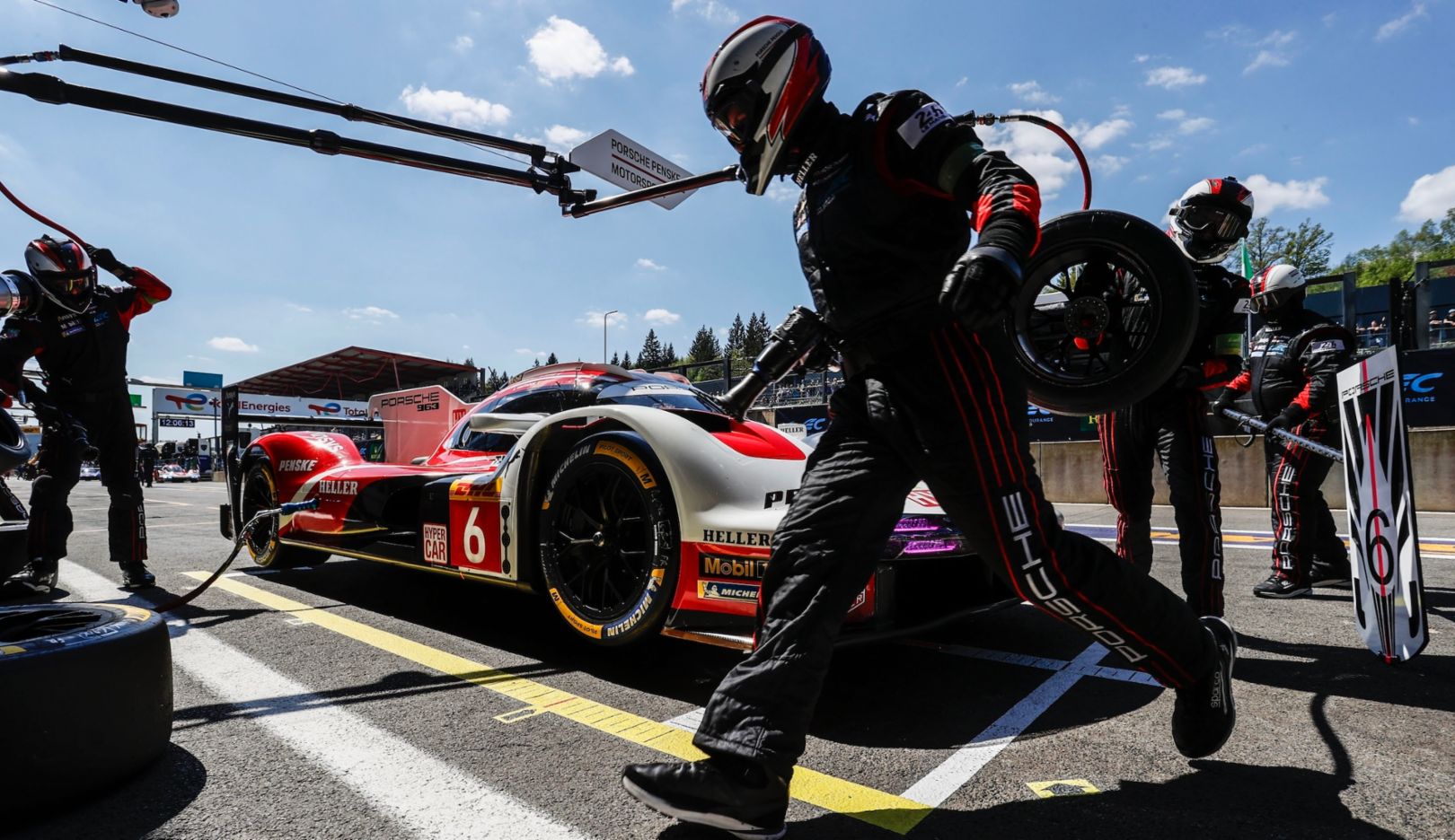 First and second for the Porsche 963 at the Le Mans dress rehearsal in ...