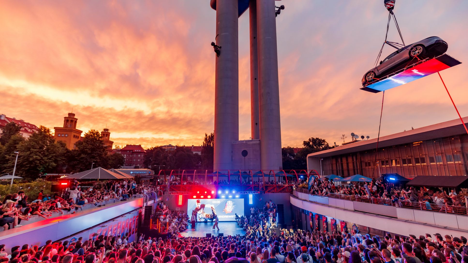 Porsche jako partner akce Red Bull Dance Your Style 2024