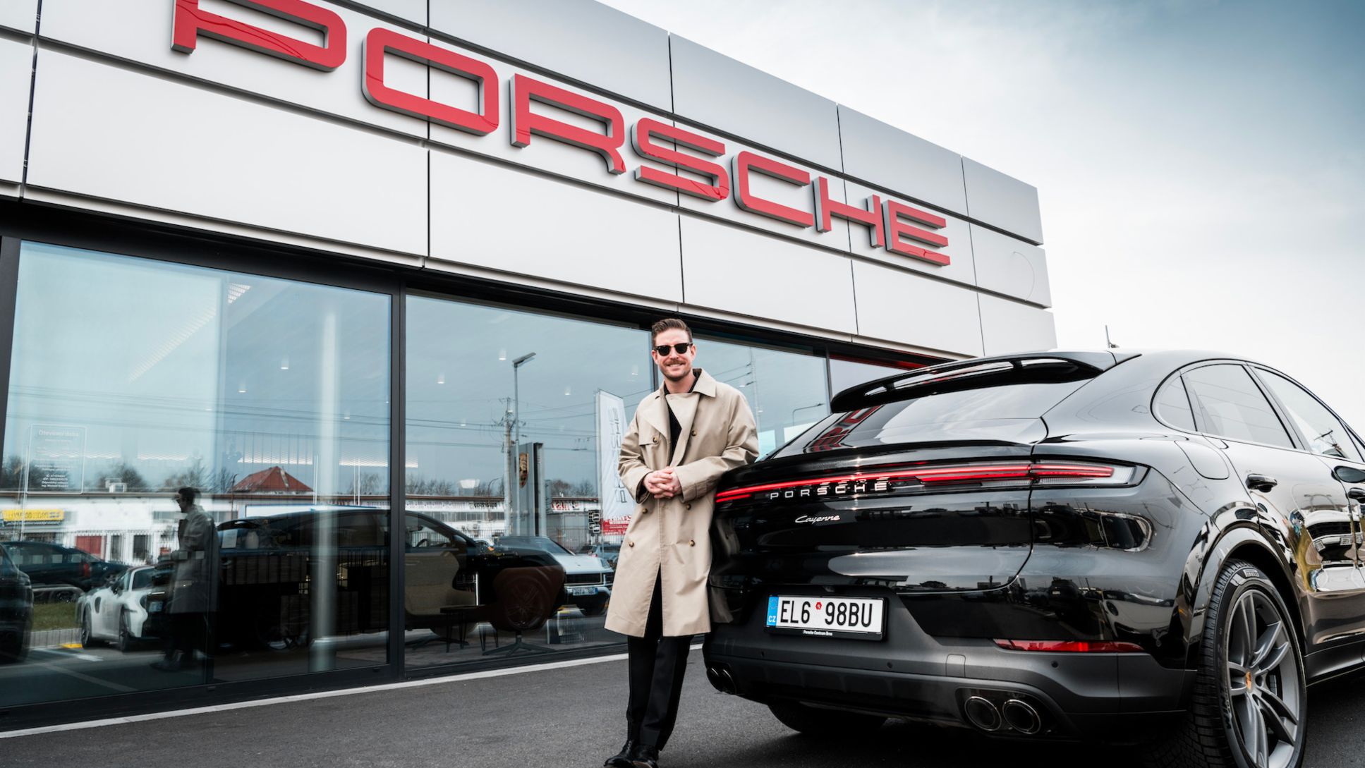 Vladimír Polívka jezdí v novém Porsche Cayenne E-Hybrid