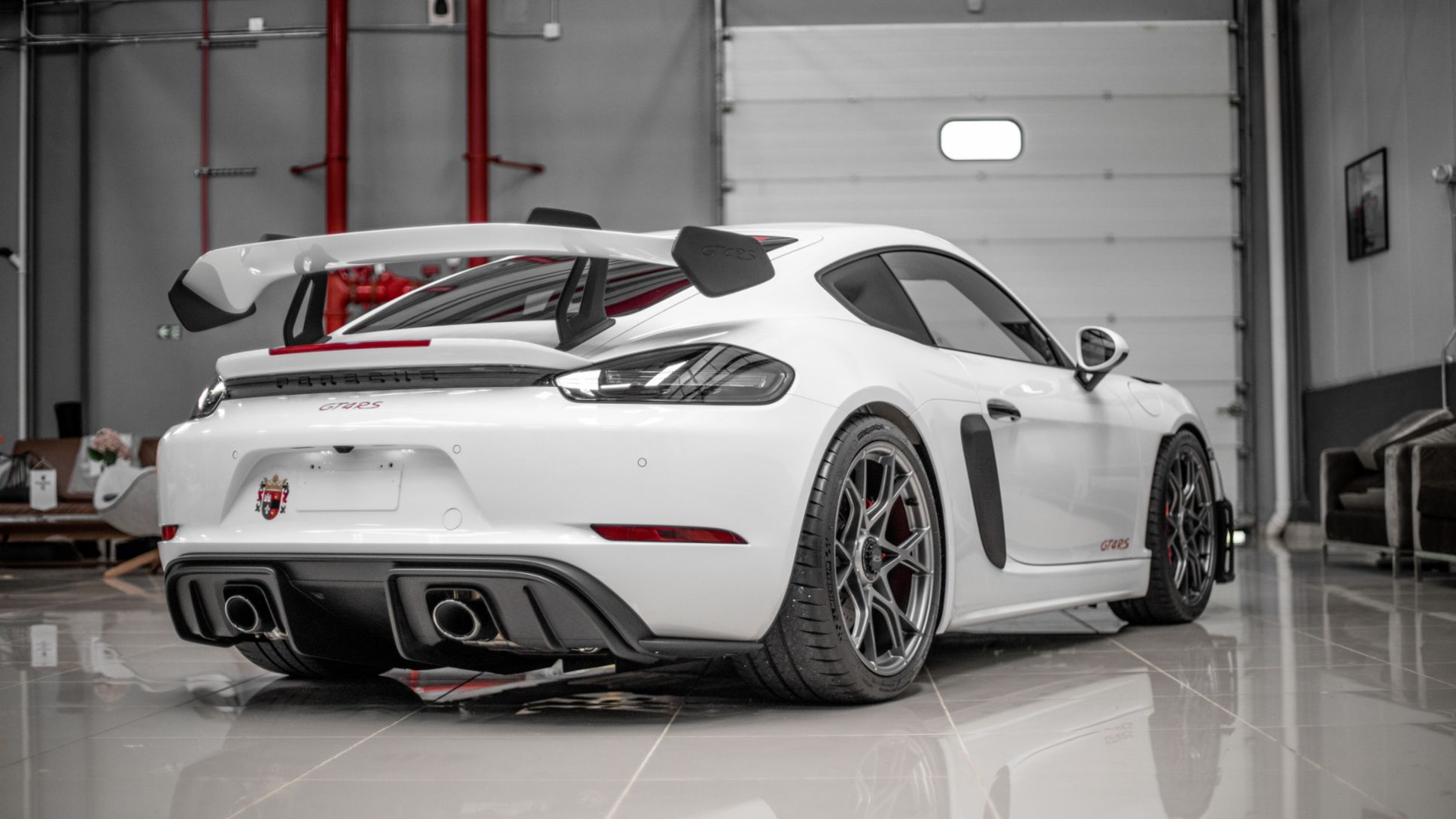 Panamá celebra los 70 años de los Porsche Clubs con el nuevo 718 Cayman GT4 RS