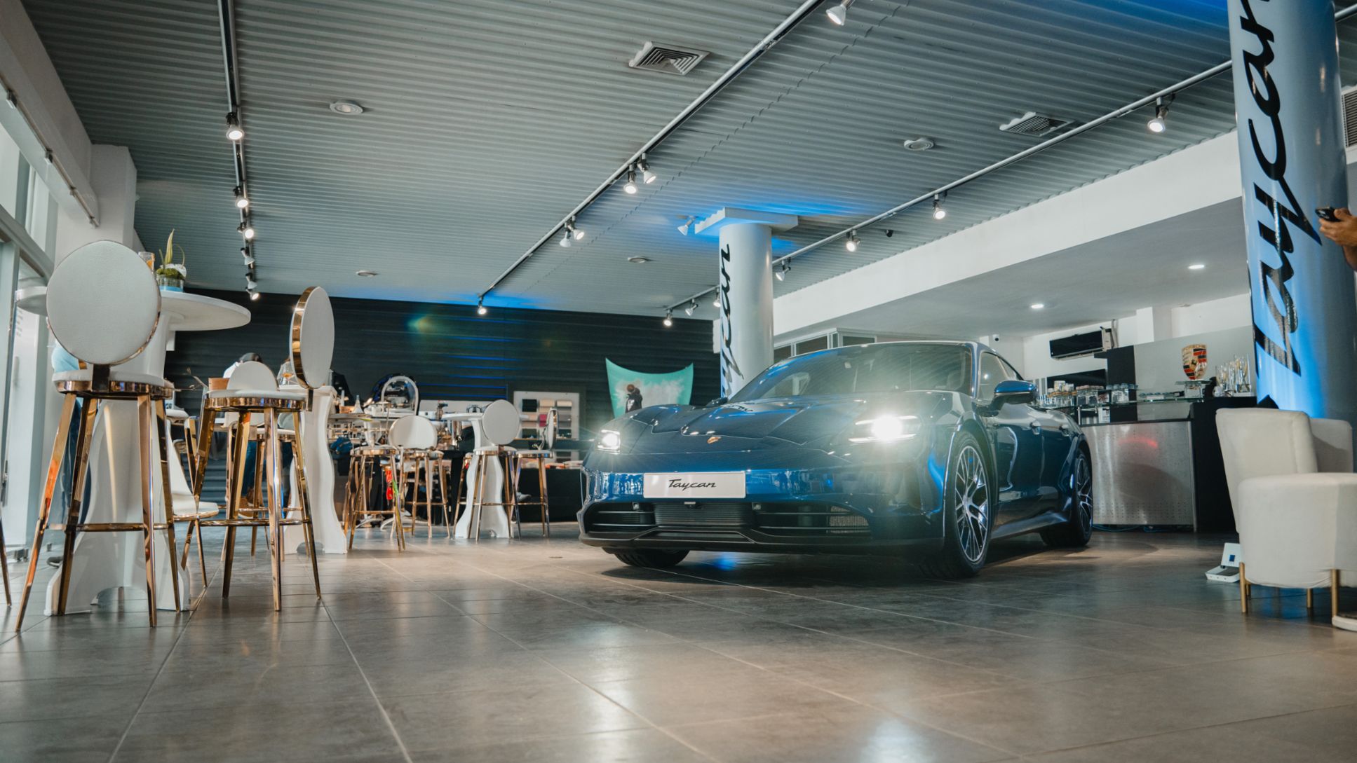 El fabricante alemán continúa su apuesta por la innovación y la electrificación