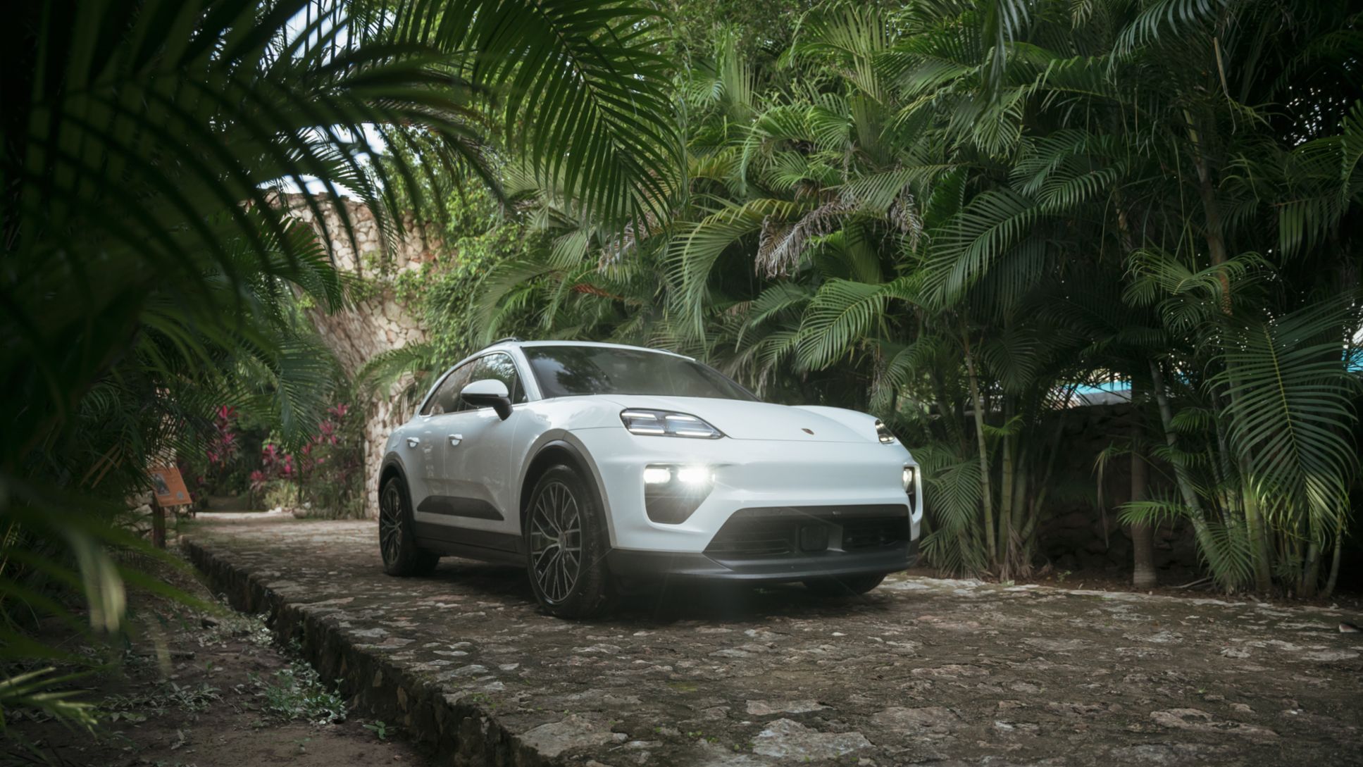 Macan 4 Electric, Regional Launch, Cancún, México, 2024