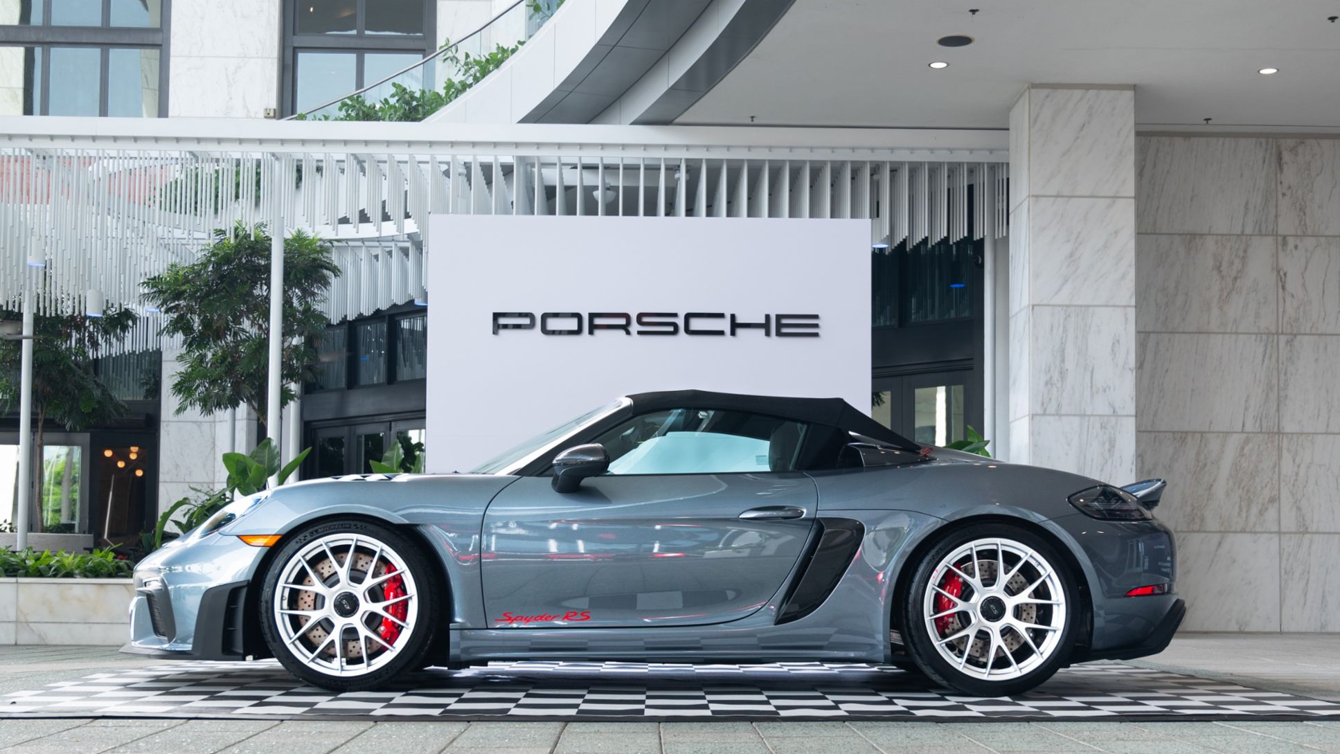718 Boxster Spyder RS