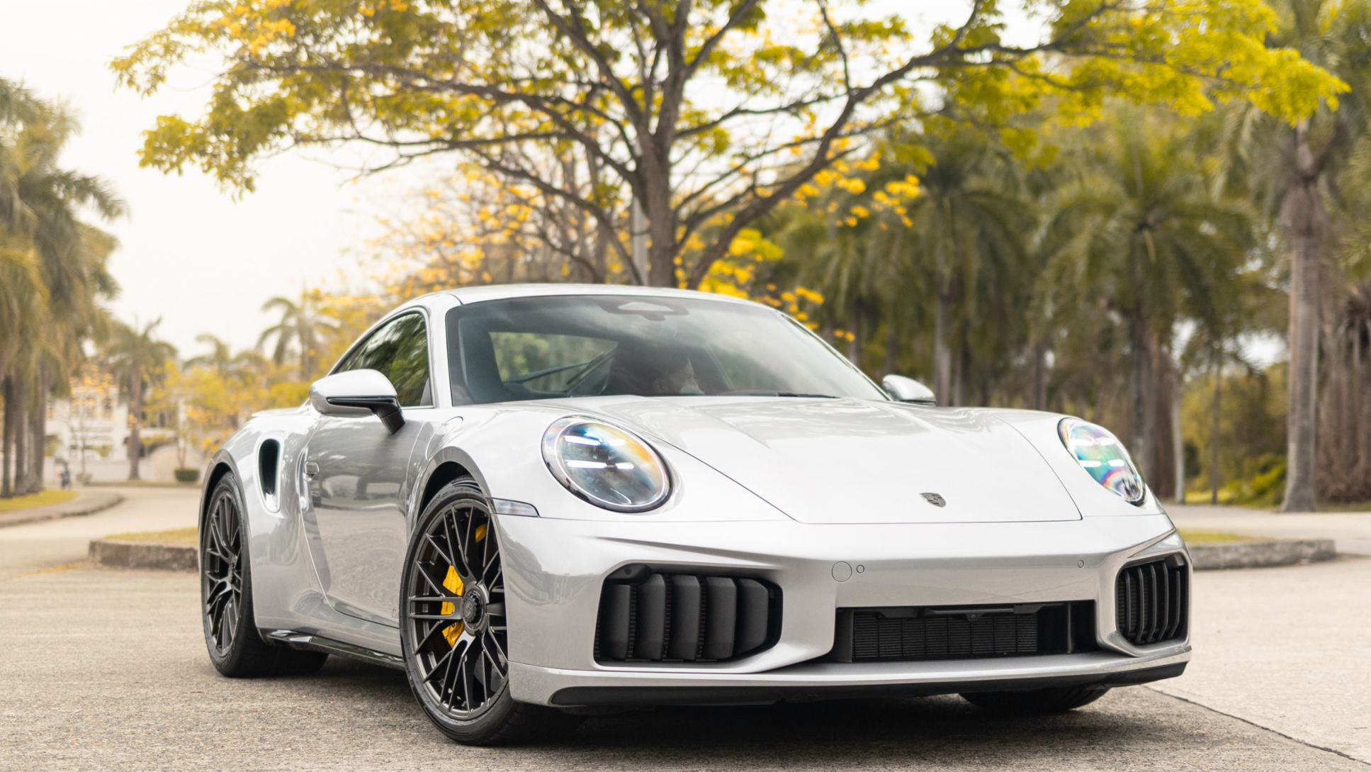 Porsche 911 Turbo S Coup&eacute;