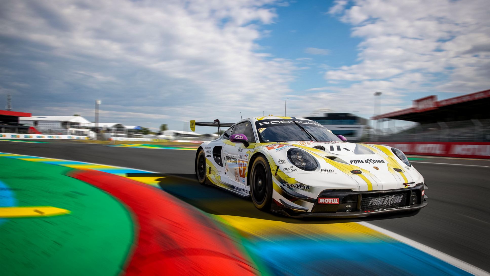 Klaus Bachler (AUT), Joel Sturm (GER), Alex Malykhin (GBR), Manthey PureRxcing (#92), Porsche 911 GT3 R, 2024, Porsche AG