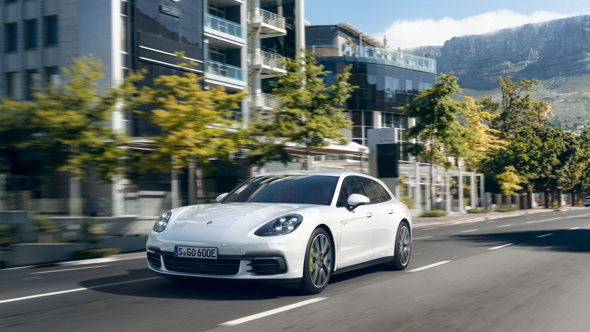 Panamera 4 E-Hybrid Sport Turismo 