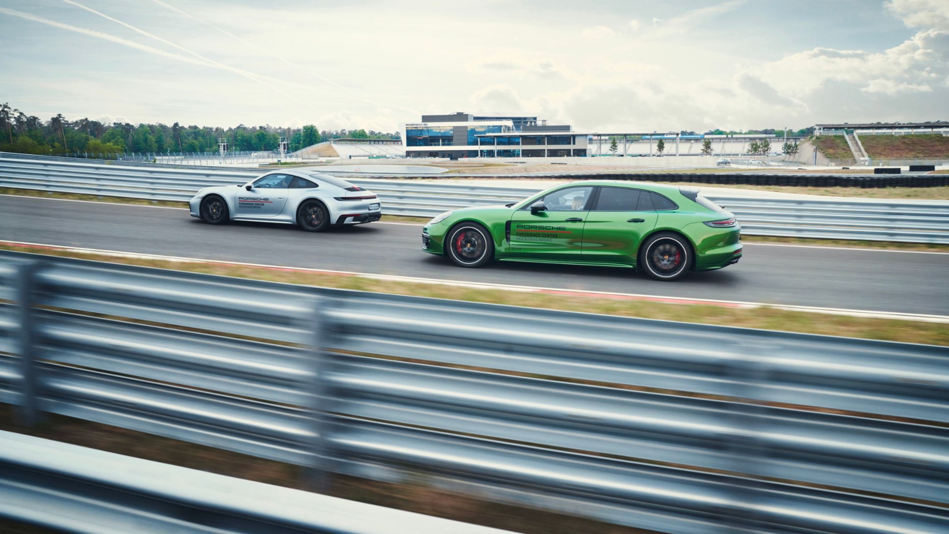 911 Carrera 4S, Panamera GTS Sport Turismo (Modell 2019), PEC Hockenheimring, 2020, Porsche AG 