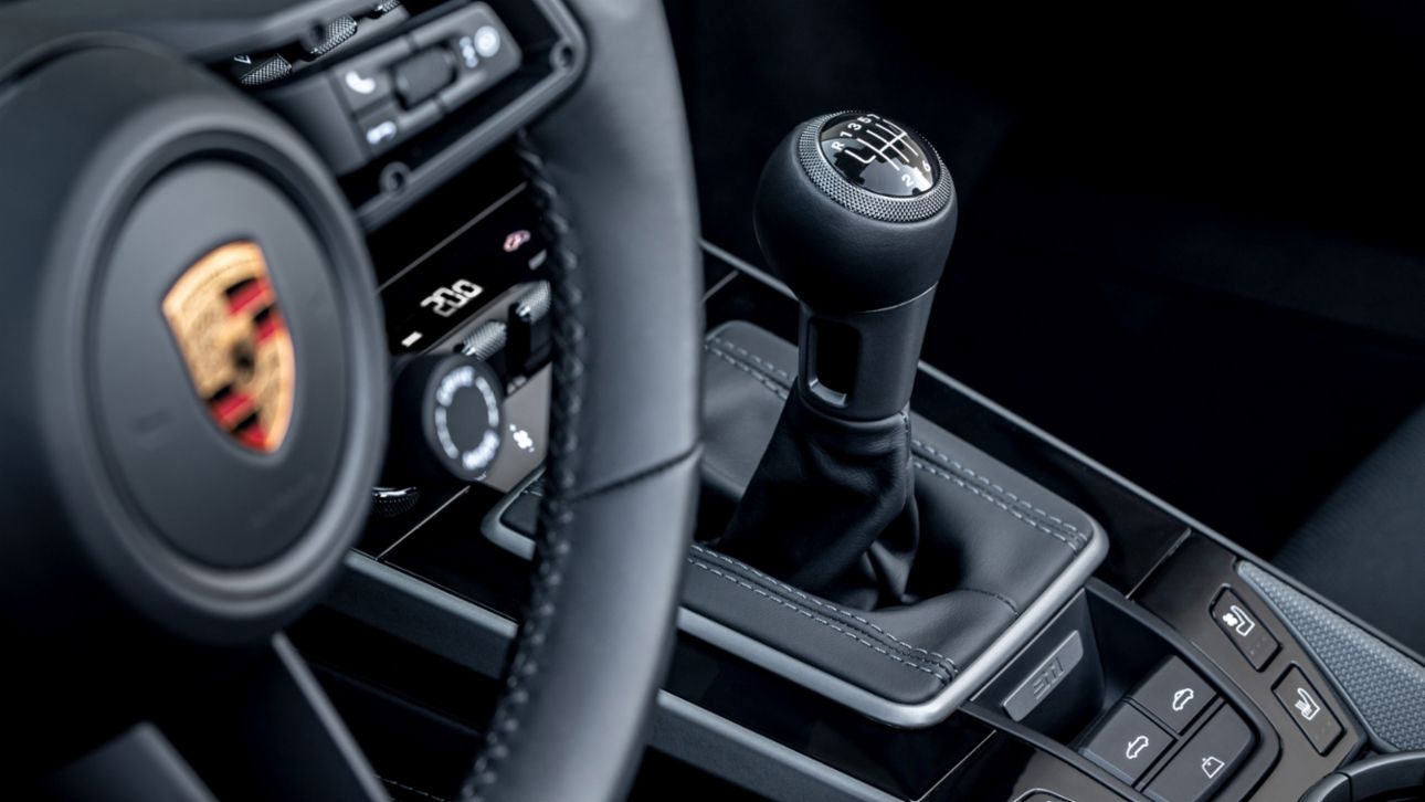 Seven-speed manual transmission for the 911 Carrera S and 4S models, 2020, Porsche AG