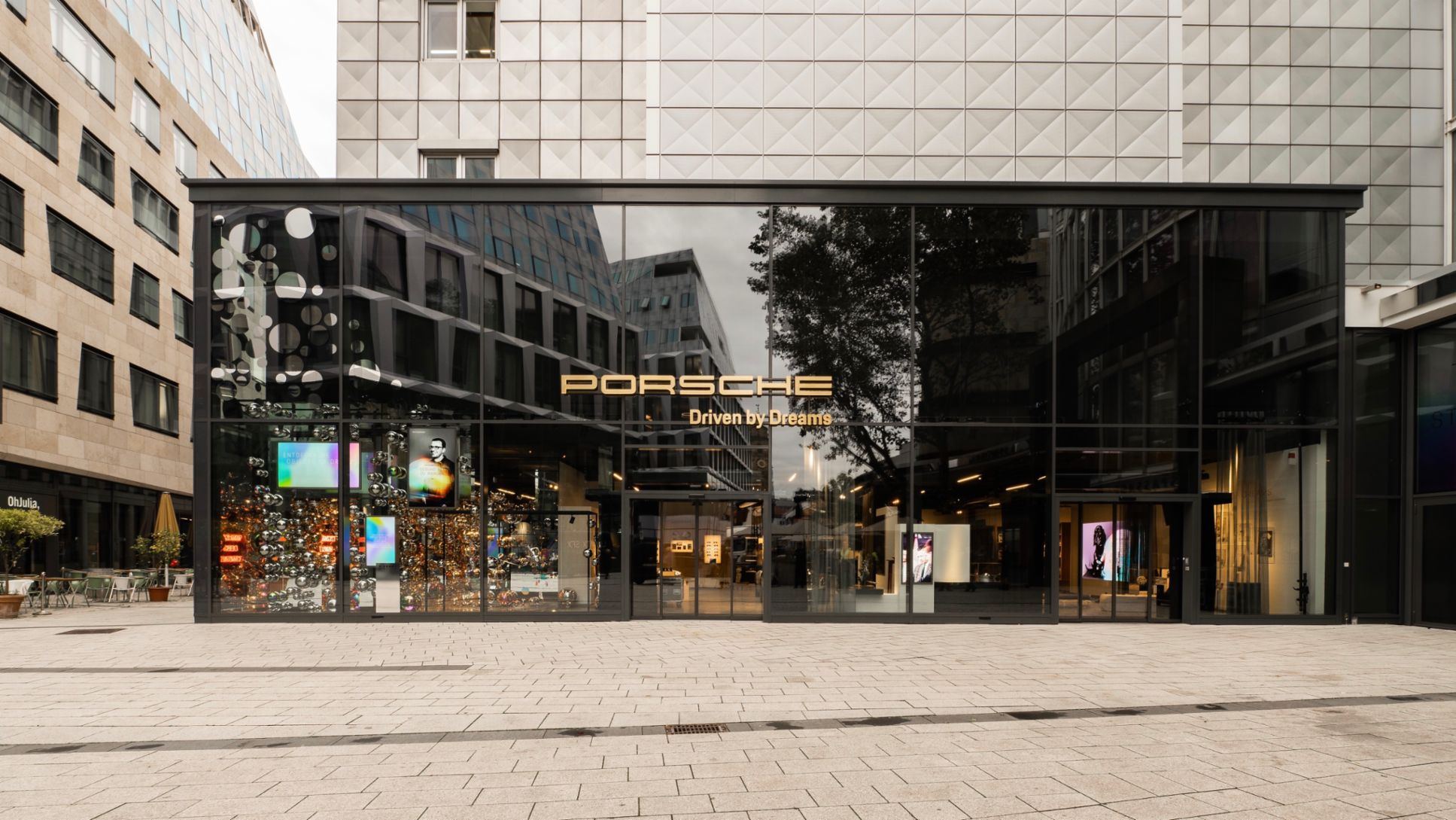 Brand Store Stuttgart, 2022, Porsche AG