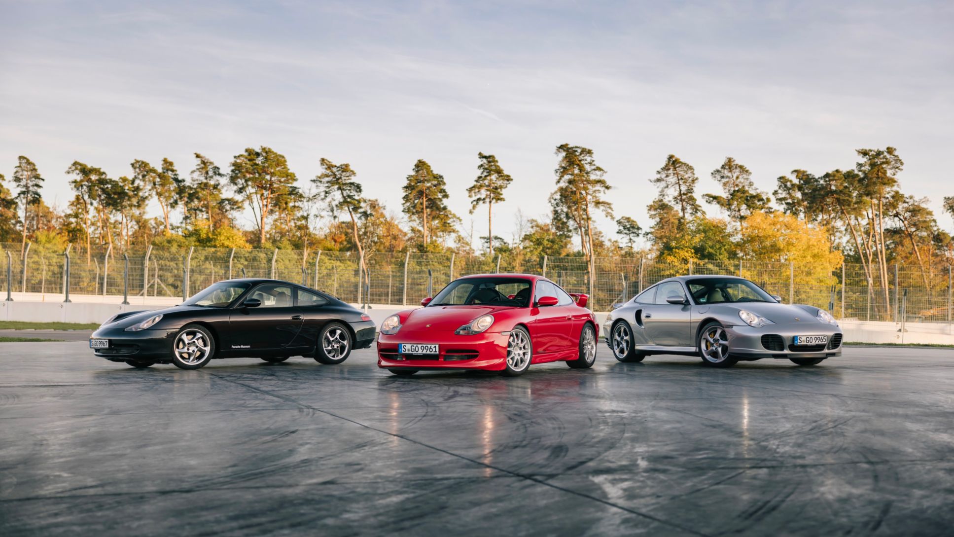 Trailblazer for the future of the 911: 25 years of the 996 generation Porsche  911 - Porsche Newsroom