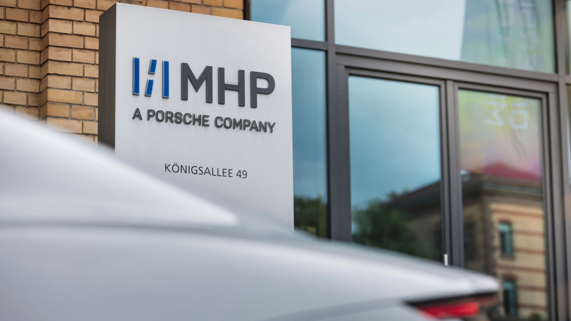 MHP - A Porsche Company, 2023, Porsche AG
