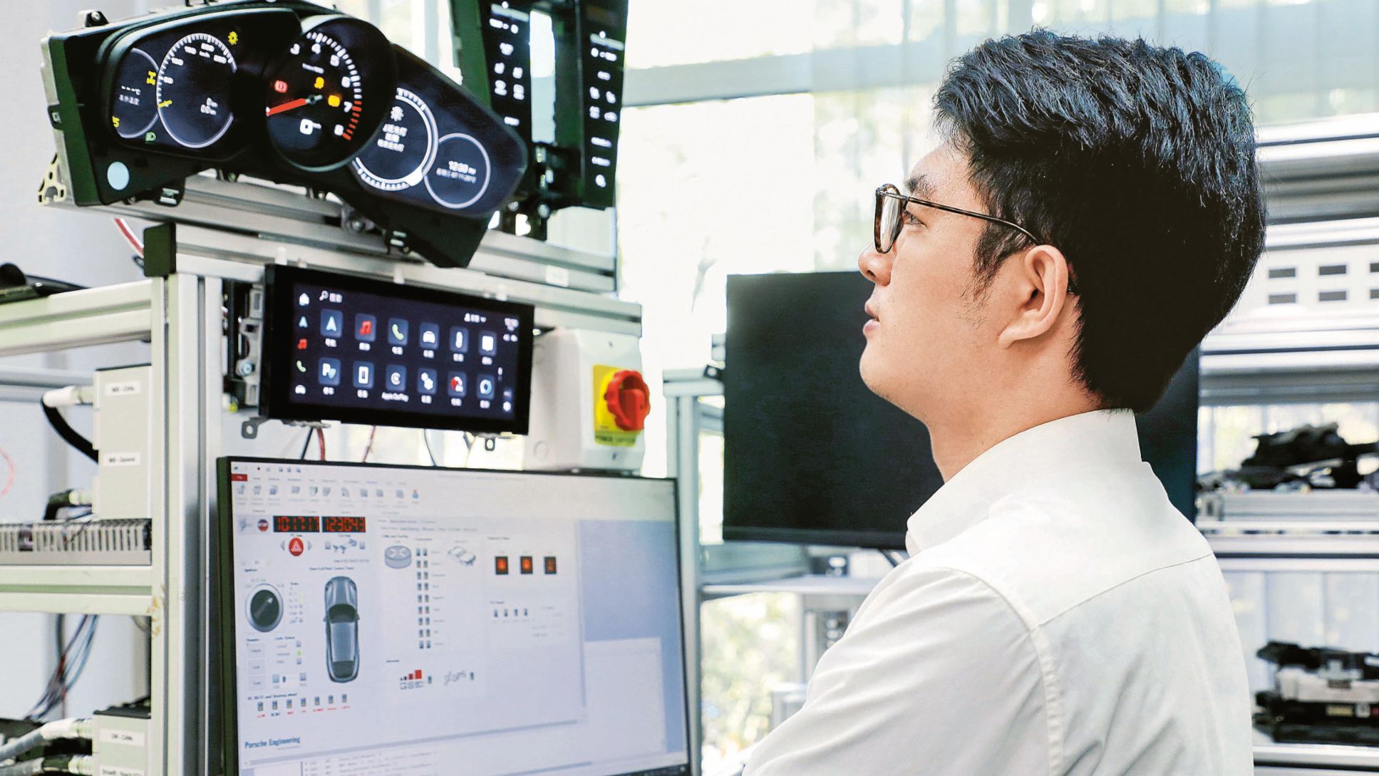 Automatización en los procesos de prueba de funciones digitales, Porsche Engineering, 2023, Porsche AG
